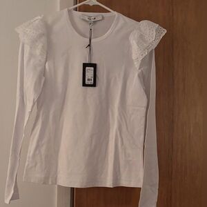 NWT....Womens Joes Jeans White Eyelet Long Sleeved T Shirt. Sz Sm